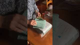 Unboxing my Snails Pace quilt projects [upl. by Georgeanne125]