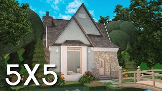 building a spring 5x5 house in bloxburg with anix and frenchrxses [upl. by Mountfort]