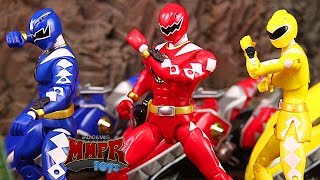 Legacy Dino Thunder Figures Hasbro Toy Discussion [upl. by Iliam543]