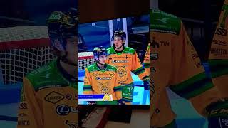 Tappara vs ilves ottelua enen katson ottelun tvstäni🏒💚💛 [upl. by Jacquelyn]