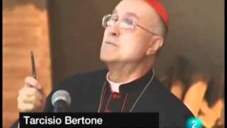 Dichiarazioni del cardinale Tarcisio Bertone in Cile sui gay TG spagnolo [upl. by Tildi]