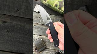 The NEW Spyderco Shaman  Spyderco Bodacious  Available at GPKNIVEScom EDC [upl. by Ydiarf]