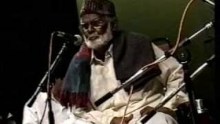 Tamil Muslim Songs Iraivanidam Kai by E M hanifa [upl. by Aerdnaxela639]