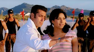 Tujhe Aksa Beach Ghuma Du  Priyanka Chopra Salman Khan  God Tussi Great Ho Movie Song [upl. by Drawets]