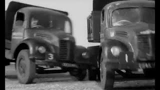 Адские водителиHell Drivers 1957  car chase  crash scene [upl. by Ihcas]