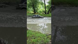 freelanderadventures Freelander 1 Takes A Plunge Into Billings Mud Run MuddyWeekender 4x4 fl1 [upl. by Leandre316]