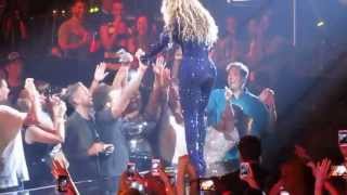 Beyonce Fan in Nashville Gets the Holy Ghost Irreplaceable ORIGINAL VIDEO [upl. by Acimak884]