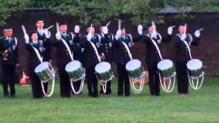 stokkendans Tamboerkorps KH Gildemuziek Roeselare tijdens Passchendaele [upl. by Neemsay]