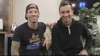 APMAs 2016 TWENTY ONE PILOTS win Artist Of The Year [upl. by Naivart]