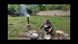 MaxaraWe cooked Azerbaijani crepes  maxara kendheyati willage [upl. by Ellehsal]