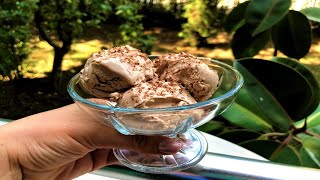 Akullore me shije çokollate  Chocolate Ice cream [upl. by Jillie]