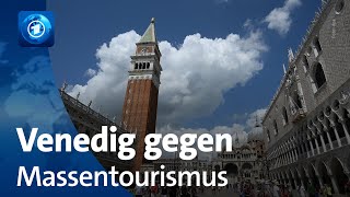 Kampf gegen den Massentourismus in Venedig [upl. by Hollie116]