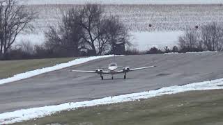 Beechcraft Baron E55 N39TP Take off from York Airport [upl. by Lilybel]