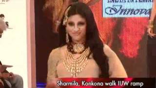 Konkona Sen Sharma walks the ramp [upl. by Mellen309]