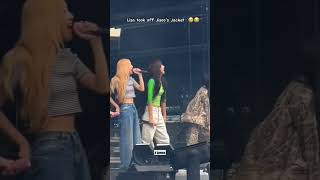 Our crackheads duo🤣 blackpink lisa jisoo bornpink parisD1 concert kpop 4queens [upl. by Hyacinthia]