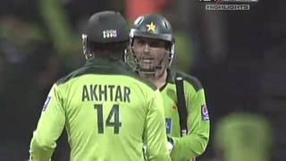 Abdul Razzaq 109 Off 72 Balls vs South Africa  HD [upl. by Rainwater]