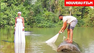 LA MYSTÉRIEUSE DÉESSE DE LEAU TOMBE AMOURANTE DUN BEAU PÊCHEUR  FILM NIGÉRIEN [upl. by Monk]