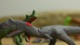 ceratosaurus vs majungasaurus  clay dinosaurs [upl. by Marita494]