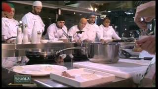 La Scuola  Cucina di classe 1 Il mare  Chef Moreno Cedroni [upl. by Ettelrats]