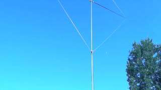 New Bamby 1 QQ antenna by 161AT080 Jarek 9m DXWire mast and the length of the pack 07m only [upl. by Enenstein]