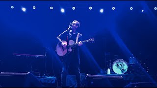 Howie Day  Collide Live Dallas [upl. by Etsirk545]