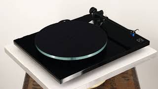 Rega Planar 3  Elys 2  Black [upl. by Enialedam]