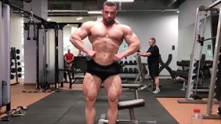 Alexey Kuznetsov gym posing [upl. by Olnee24]