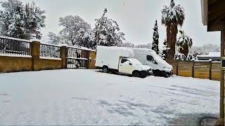 Heavy snow in Ladysmith Newcastle and Memel in South Africa today [upl. by Neumark]