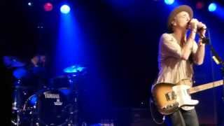 Travis  Good Feeling with piano solo of Claus  live Astra Kulturhaus Berlin 20131125 [upl. by Shirleen193]