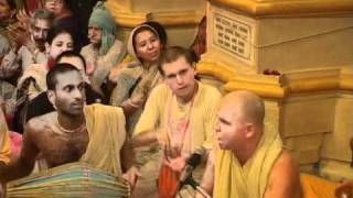 Hare Krsna Kirtan At Sri Vrindavan Dham w Aindra Prabhu ep5 [upl. by Nitsid]