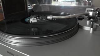 TECHNICS SL  D2 in action [upl. by Parette]