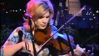 Alison Krauss amp Union Station — quotChoctaw Hayridequot — Live  2002 [upl. by Ballou169]