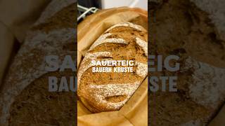 Einfaches und Knuspriges Sauerteig Brot Sauerteig Bauern Kruste Brot Rezept brotbacken [upl. by Epoillac]