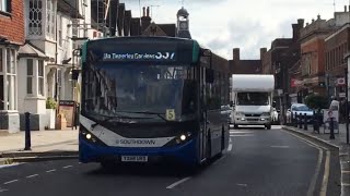 Bus Journey  Southdown PSV 117  Route 357  Redhill to Reigate via Timperley Gardens [upl. by Noletta]