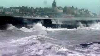 Tempête à Roscoff 11 mars 2013 [upl. by Kissel]