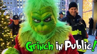 The Grinchs Schedule Picking an Outfit  How The Grinch Stole Christmas [upl. by Rtoip]