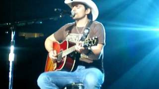 Brad Paisley Knoxville TN 3510 Rocky Top Dixieland Delight Medley [upl. by Sigismond]