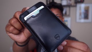 My New Minimalist VaultSkin Wallet With RFID Blocking For All My Credit Cards [upl. by Ainitsirhc75]