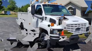 00256 2005 Chevrolet Kodiak c4500 diesel Altec AT200A bucket truck [upl. by Tnilk]