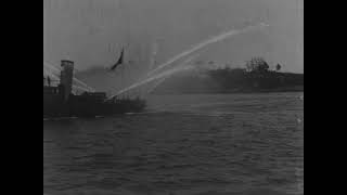 Fireboat quotNew Yorkerquot in Action 1903 Edison [upl. by Tessi]