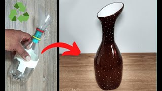 como hacer un jarron con botellas de plastico  florero con botellas plásticas [upl. by Yee]