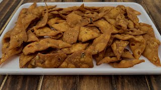 Spicy diamond cuts recipe in Tamil  Masala diamond cuts  Easy snacks recipe [upl. by Etienne450]