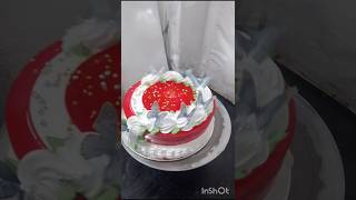 Strawberry 🍓 cake emotional ytshorts derating birthdaycake sorts [upl. by Gone103]