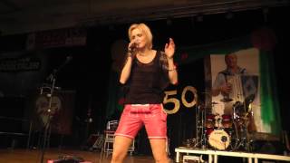 Melissa Naschenweng bei Fest der Volksmusik in Bad Leonfelden 2014 [upl. by Kal]