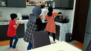 DRAMA  Bagaimana sih Cara Masak PopCorn   Teh Rina Maudy Vs Kak Asep Jeevan [upl. by Lorri59]