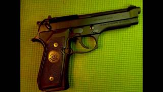 Pistola Beretta M9 video en Español [upl. by Gemperle]