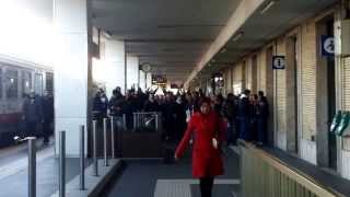 Anconetani in stazione e lo sconcerto della donna in rosso [upl. by Abihsot323]