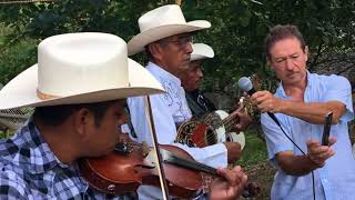 CORRIDO DE MACARIO SALAZAR Los Tres Rancheros y Macario Salazar [upl. by Bj509]