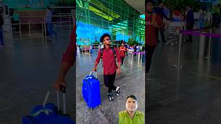 ￼￼ airport मे ट्रेन 😂😂￼ comedy realfools vikramcomedyvideo vikramfunnyvideo airport [upl. by Rukna186]