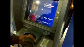 Tutorial Cara Penarikan Uang di ATM BCA [upl. by Alaek707]